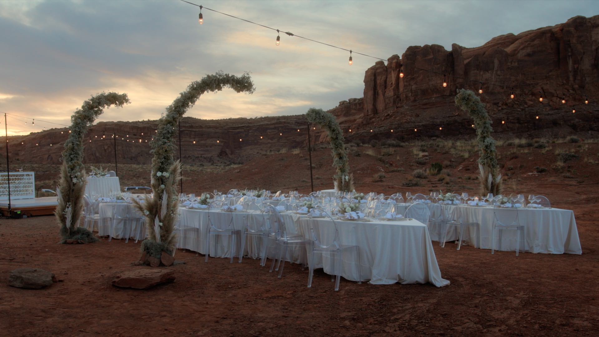 tablescape at red earth venue wedding